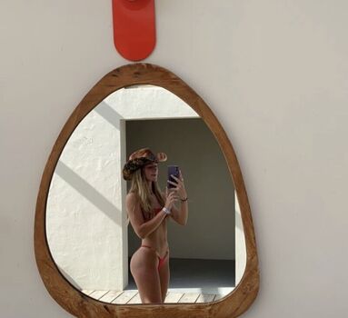 Full leaked Veronicarochee private photo