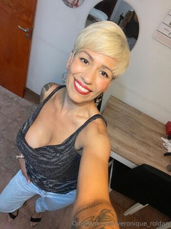 Full leaked Veronique private photo