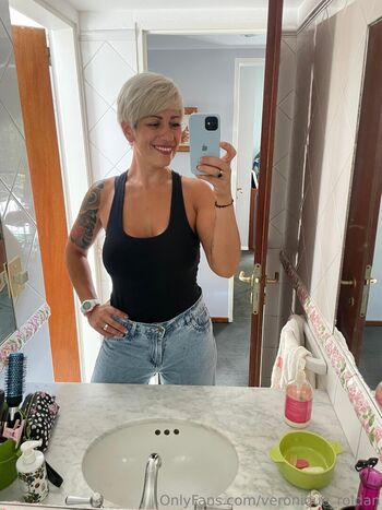 Full leaked Veronique private photo
