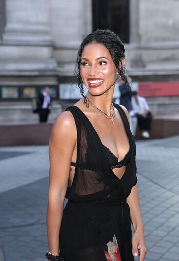 Full leaked Vick hope private photo
