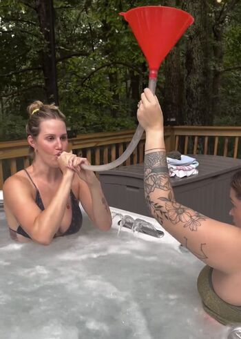 Full leaked Vicki howard private photo