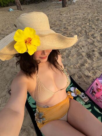Full leaked Vicki mranrr private photo