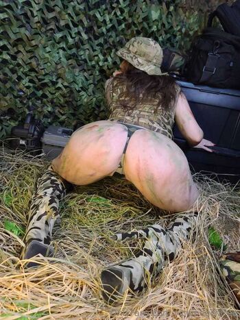 Full leaked Vicki peach private photo