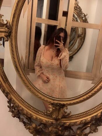 Full leaked Vickjoy private photo