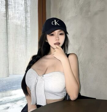 Full leaked Vicky toh private photo