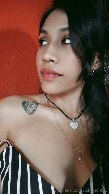Full leaked Vickymont private photo