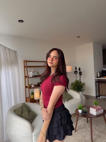 Full leaked Vickypalami private photo