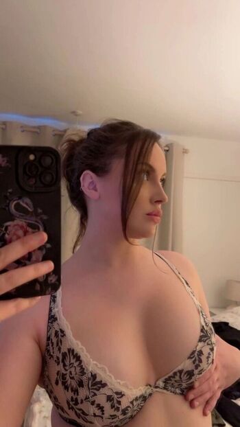 Full leaked Viclisax private photo