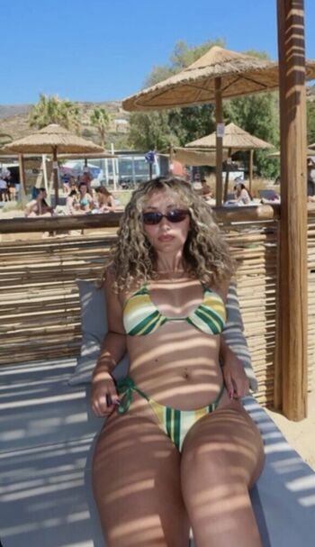Full leaked Vicmarie private photo