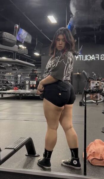 Full leaked Vicshoriii private photo