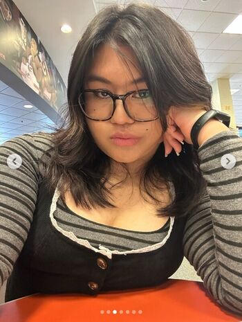 Full leaked Vicshoriii private photo