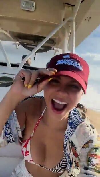 Full leaked Victoria justice  page private photo