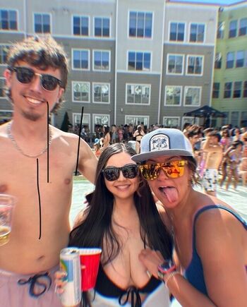 Full leaked Victoriavang private photo