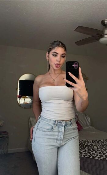 Full leaked Vii alissey private photo