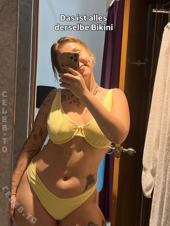 Full leaked Viky kid private photo