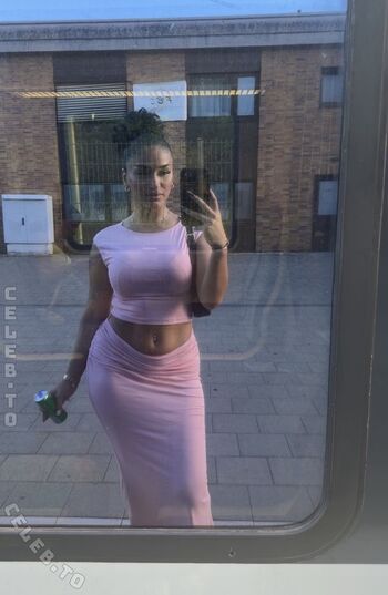 Full leaked Vinoschh private photo