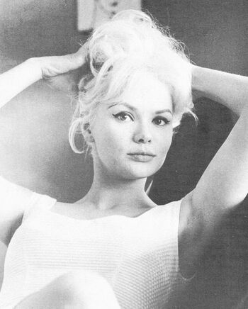 Full leaked Vintage starlets page private photo