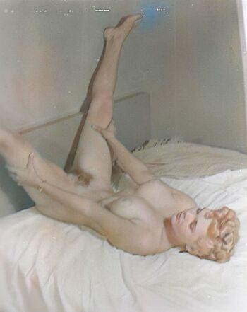 Full leaked Vintage starlets page private photo