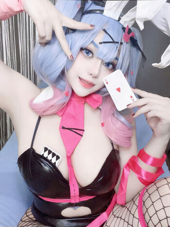 Violet Airis