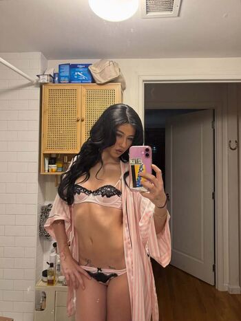 Full leaked Violet lane private photo