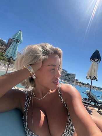 Full leaked Violetta bert private photo