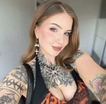 Full leaked Vipaige private photo