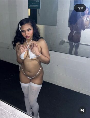 Full leaked Visual vixen page private photo