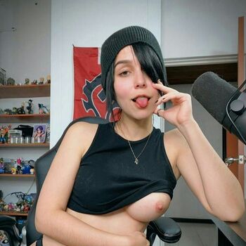 Full leaked Vitace lestine private photo