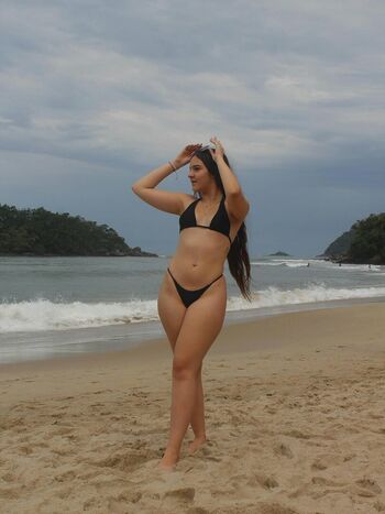 Vitoria Delfino