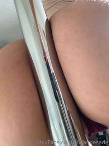 Full leaked Viviandesade private photo