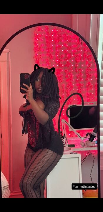 Full leaked Vivicax x private photo