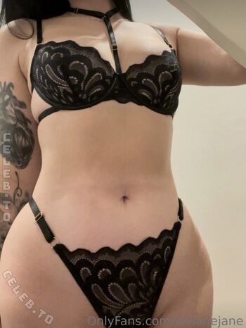Full leaked Vivienne private photo