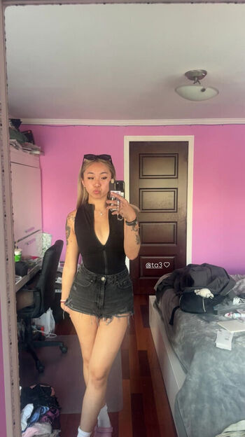 Full leaked Vivntrn abg page private photo