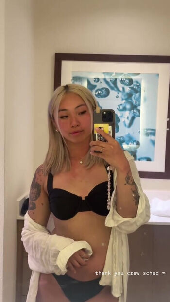 Full leaked Vivntrn abg private photo