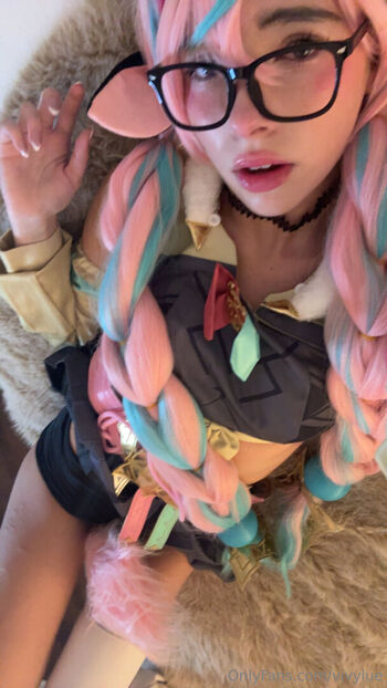 Full leaked Vivylue private photo