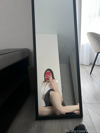 Full leaked Vixcx private photo