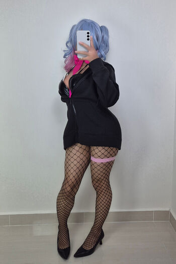 VixxieVie Content