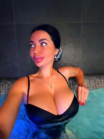 Vlada Badon