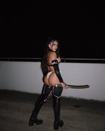 Full leaked Vogue bivi private photo