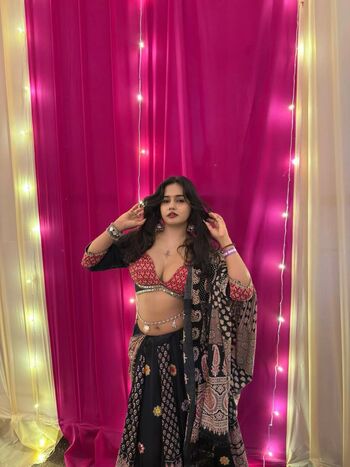 Full leaked Vrinda vinod private photo