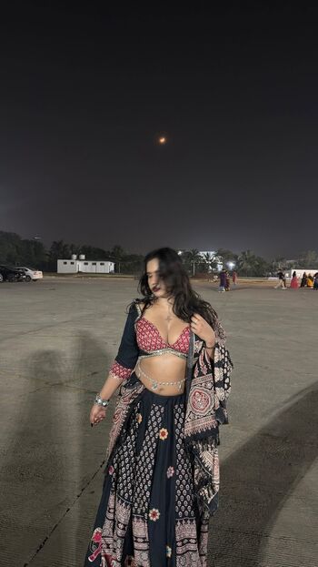 Full leaked Vrinda vinod private photo