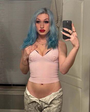 Full leaked Vylyria private photo