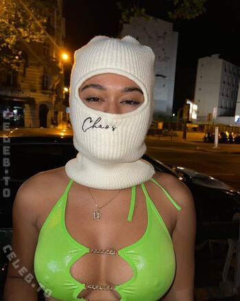 Full leaked Wahyne page private photo