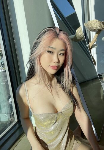 Full leaked Waifuo private photo