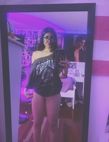 Full leaked Wajeeha khan page private photo