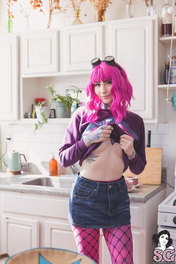 Full leaked Walkingwoounded private photo