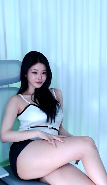 Full leaked Wannabe page private photo