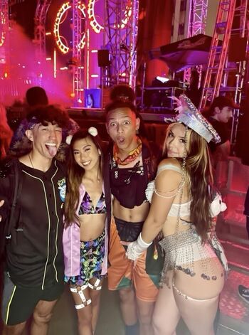 Full leaked Wavy brin page private photo