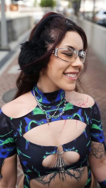 Full leaked Wavy brin private photo