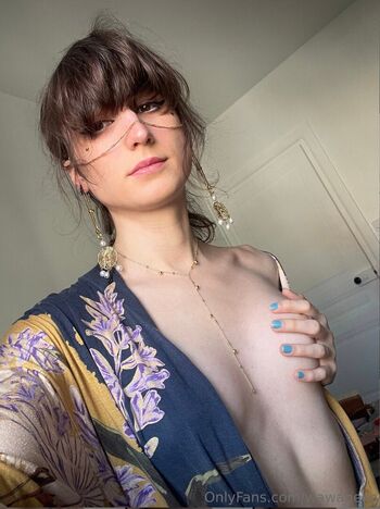 Full leaked Wawaneko private photo